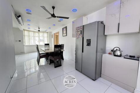 IMG_1579 (Large).jpg