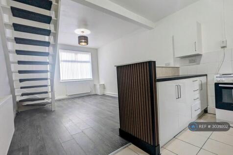 Open Plan Lounge &amp; Kitchen