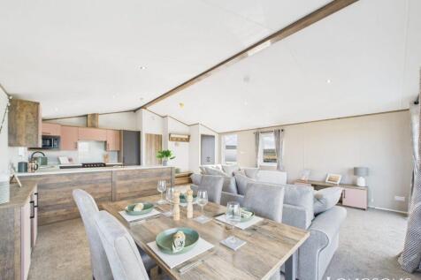 Cam02173g0 Pr0274 Still047