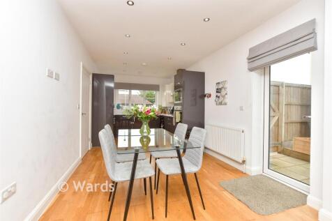 Kitchen/Living Area