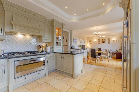 Kitchen-6.jpg
