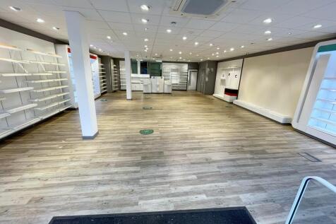 Retail area to fr...