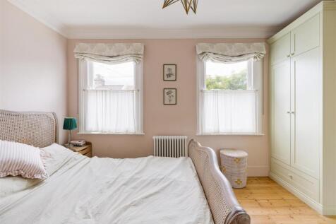 Trumpington Road, E7