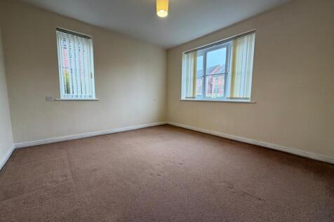Mckinley Street, Great Sankey, Warrington photo 3