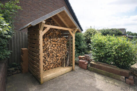 Log store