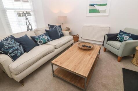 St Gluvias Street, Penryn photo 2
