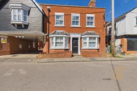 CAM03877G0-PR0409-STILL035.jpg
