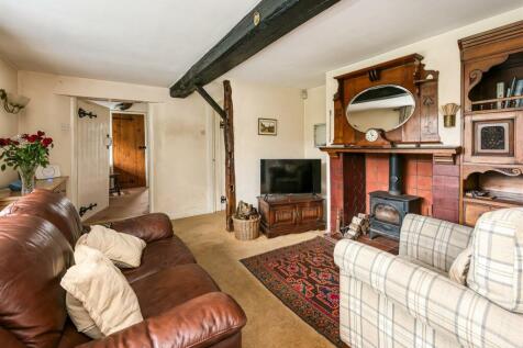 Greystoke Cottage-sitting2.jpg