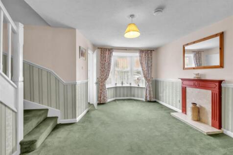 living room 1a.jpg