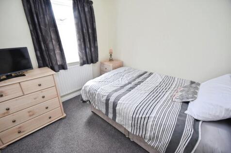 86a83949-Bedroom ...