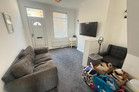 Dixon Street, Featherstone, Pontefract, West Yorkshire, WF7 photo 3