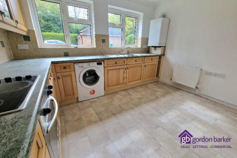 Vicarage Road, Verwood, Dorset, BH31 photo 5