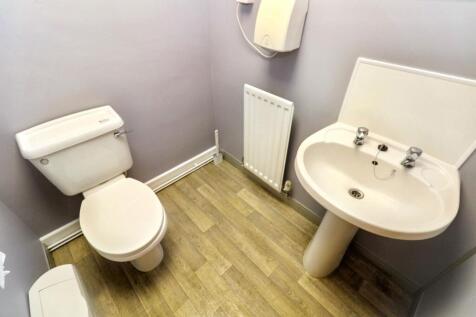 Ground floor WC