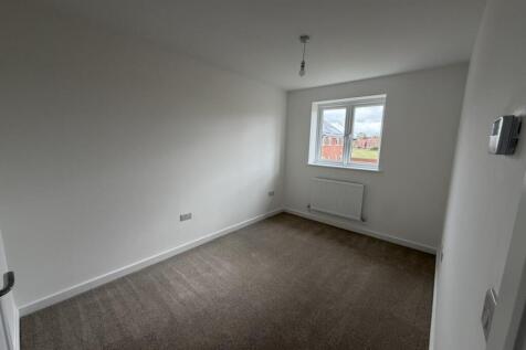 30 Bechstein Close, Hinckley  photo 5