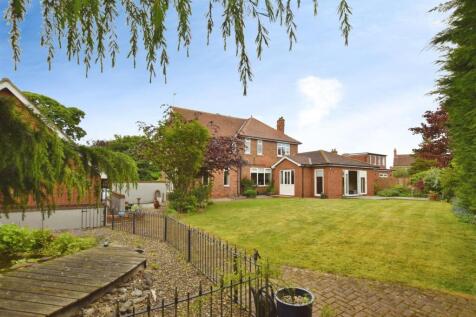 Garden Rear House