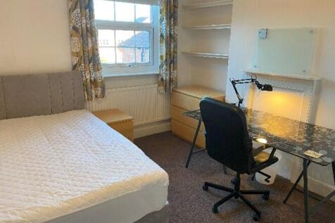 Tachbrook Road, Leamington Spa, Warwickshire, CV31 photo 5