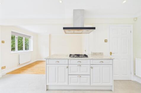 Garnons, Gosmore Road, Hitchin photo 5