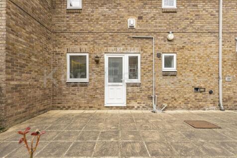 Rear Patio 2
