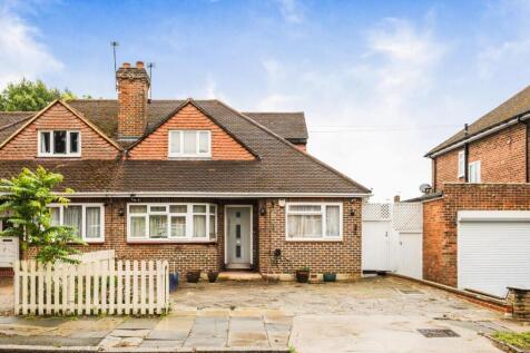 Davidson Frost-Wellings, DFW, Wychwood Avenue, HA8