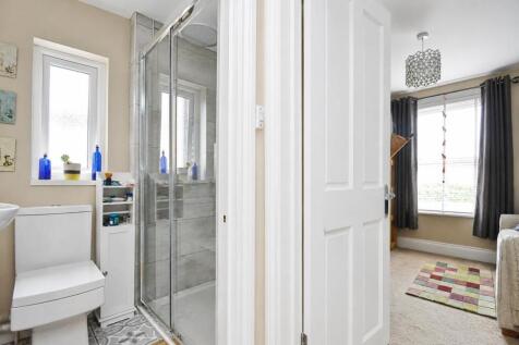 ShowerRoomBed3.jpg