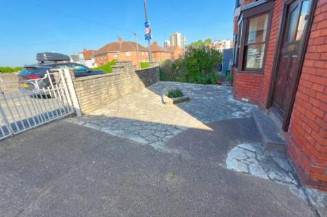 Front Garden shot.jpg