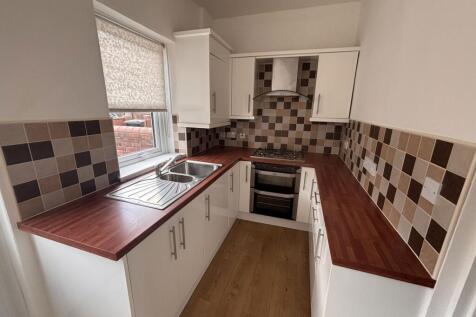 Robinson Terrace, Hobson, Newcastle upon Tyne, Durham, NE16 6EG photo 5