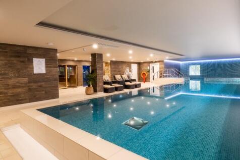 Village pool 