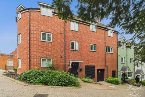 CAM01995G0-PR0336-STILL009