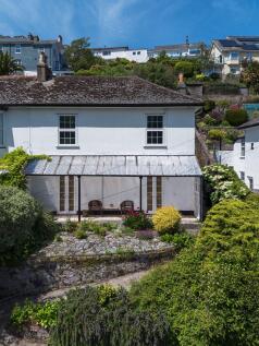 Front Elevation &amp; Garden, The Manse, 22 Ford, Dartmouth
