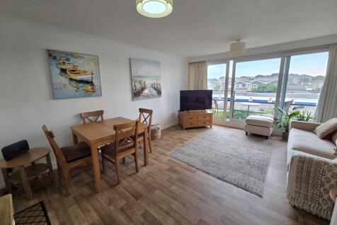 Gale Moor Avenue, Gosport photo 5