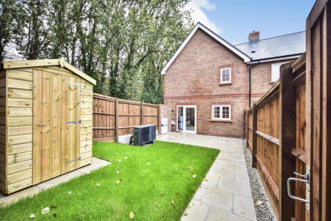 Perry Wood Drive, Barming photo 4