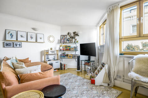 1 Blantyre Walk, ...