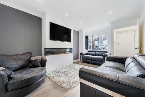 10 Newark Close28.jpg