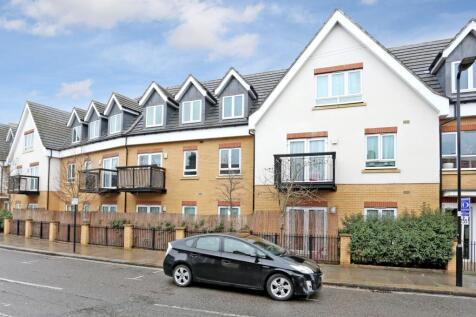 Southall, UB2 - property photo