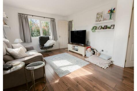 Lodge Kitchen/Living