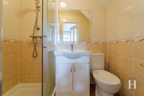 Hadleigh Estate Agents-38.jpg