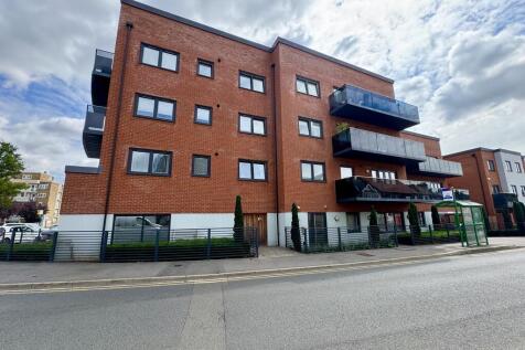 5 Elmtree lodge f...