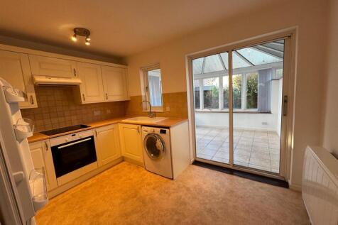 WhatsApp Image 2025-12-19 at 14.30.30 (3).jpeg