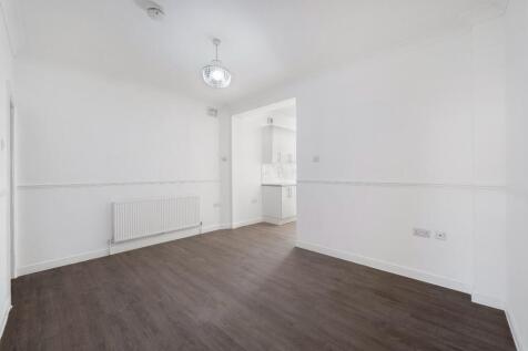 St Annes Road Wembley Middlesex HA0 2AW photo 3