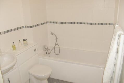 Bathroom USE.jpg