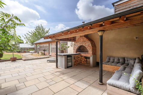 Outdoor Seating A...