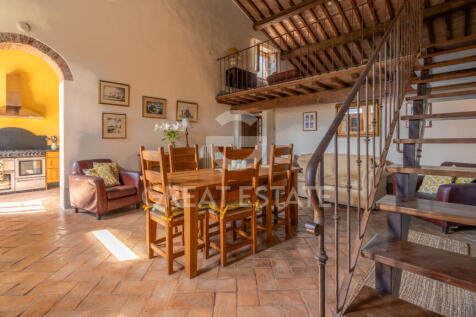 Interno