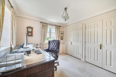 132916086880ef0ccab47