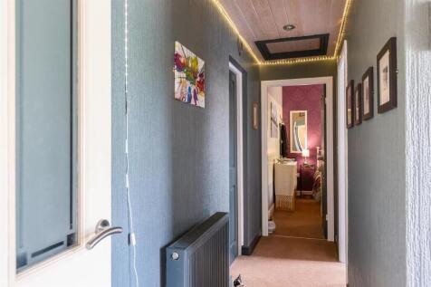 Bulmer Farm Lodges 5 Hallway-2.jpg