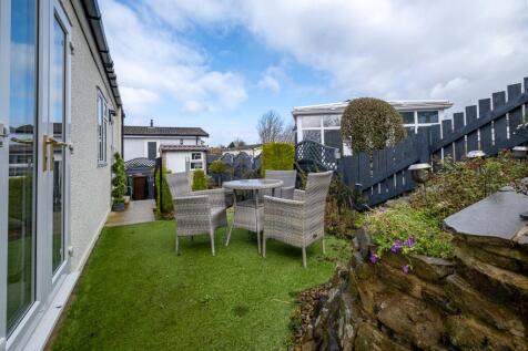 Outdoor Seating