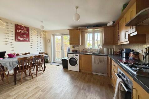 0c12505b--4717-9A...