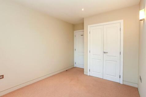 CONSERO BEDROOM