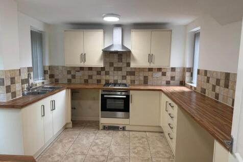 Monmouth Crescent, Lancashire photo 5