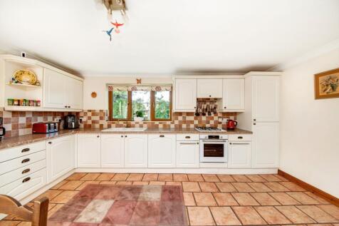 OPEN PLAN DINING KITCHEN