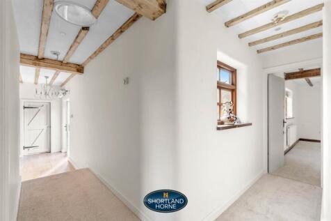 4 Wall Hill Crt Updated WM (5 of 32).jpg